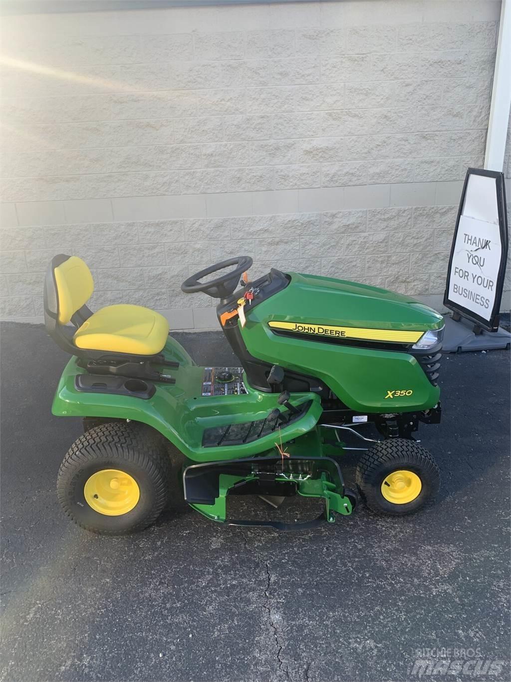 John Deere X350 Compacttrekkers