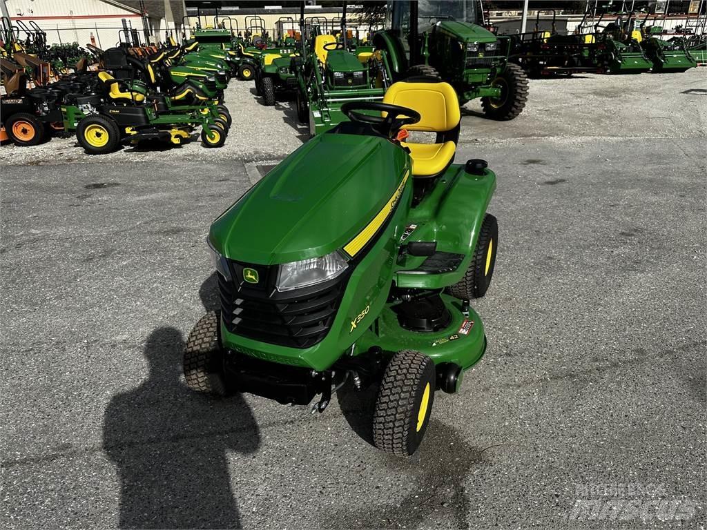John Deere X350 Compacttrekkers