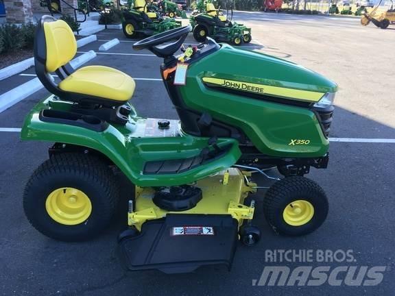 John Deere X350 Compacttrekkers