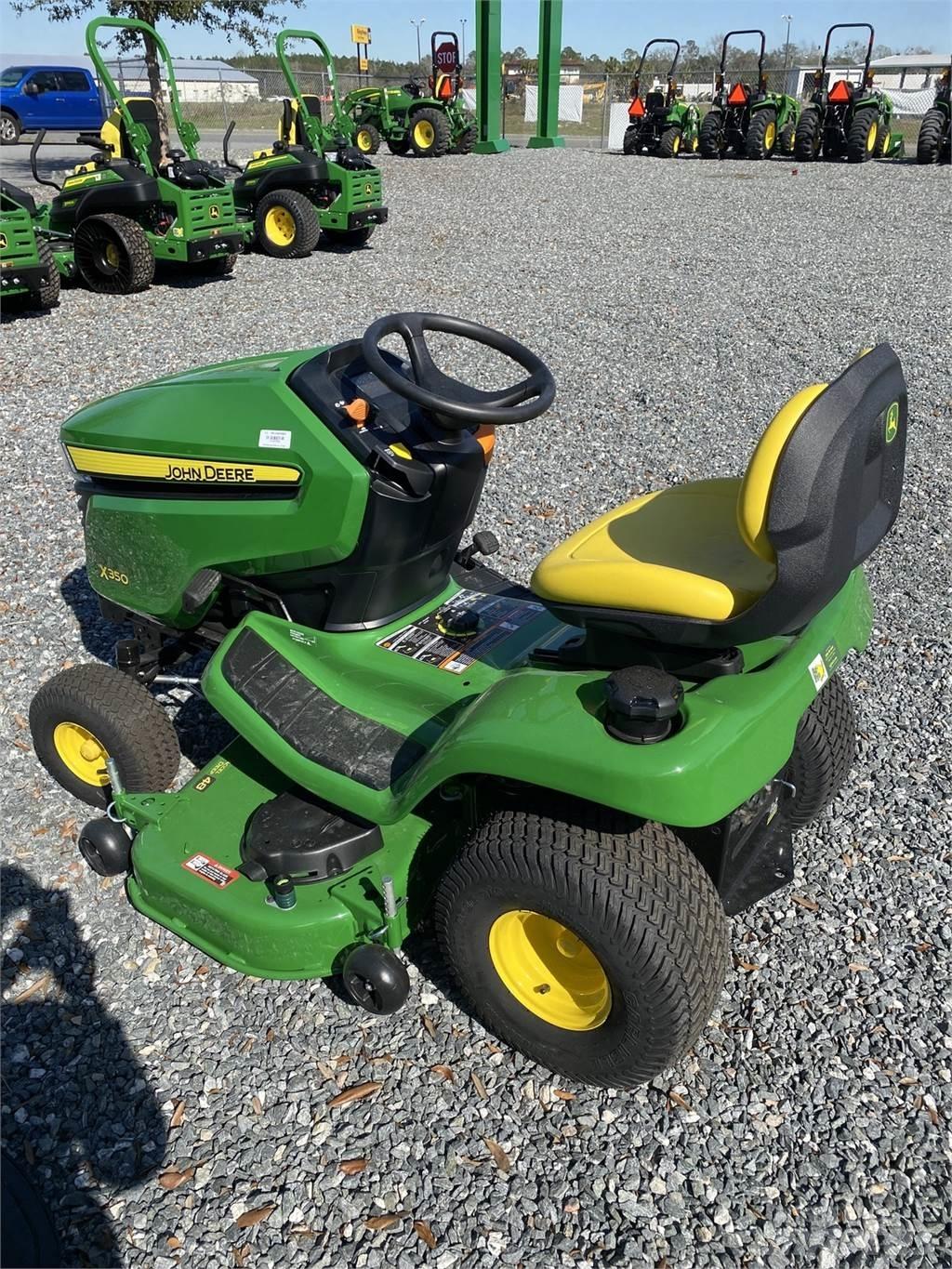 John Deere X350 Compacttrekkers