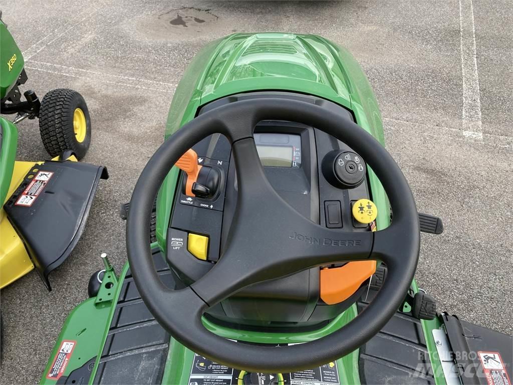 John Deere X350 Compacttrekkers