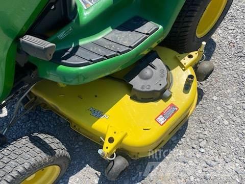 John Deere X380 Compacttrekkers