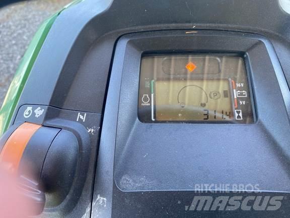 John Deere X380 Compacttrekkers