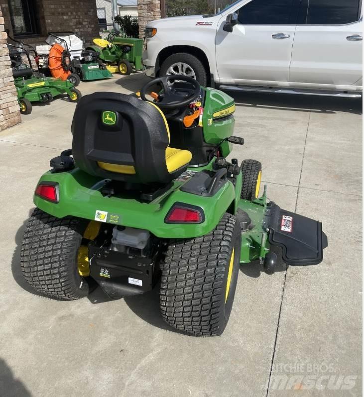 John Deere X570 Compacttrekkers