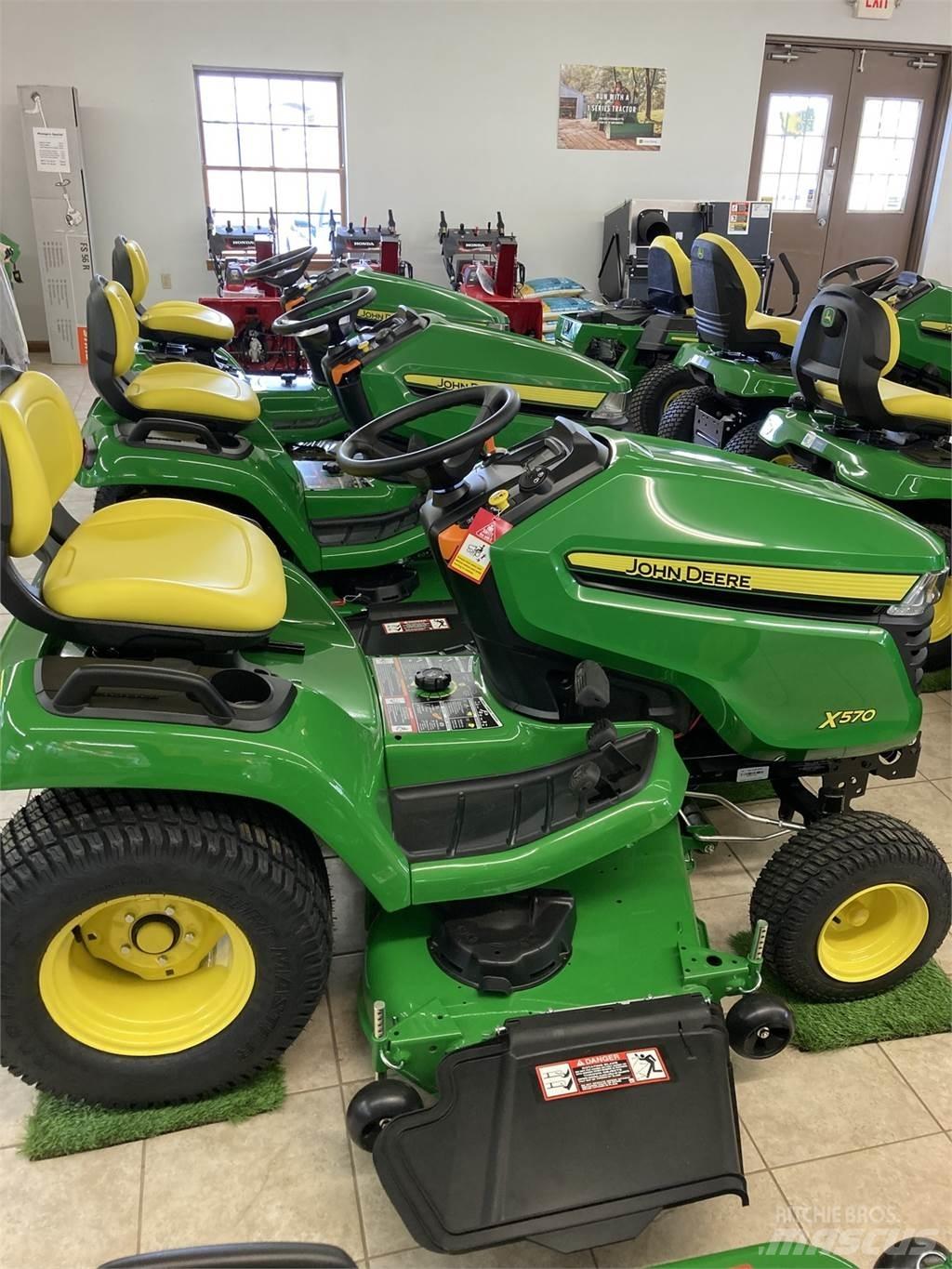 John Deere X570 Compacttrekkers