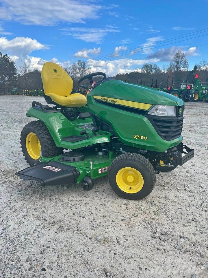 John Deere X580 Compacttrekkers