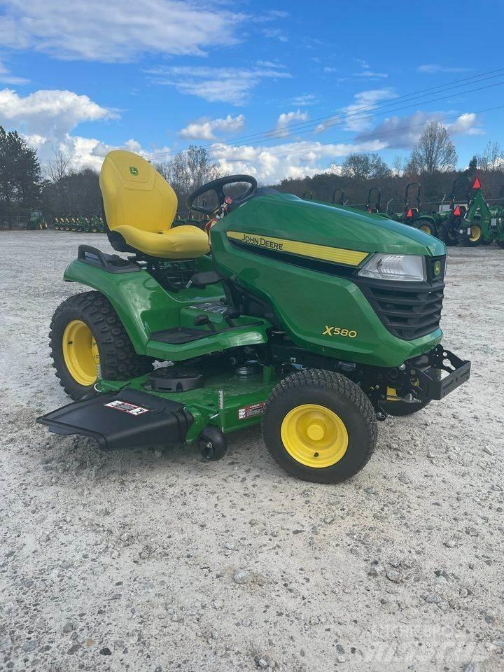 John Deere X580 Rijmaaiers