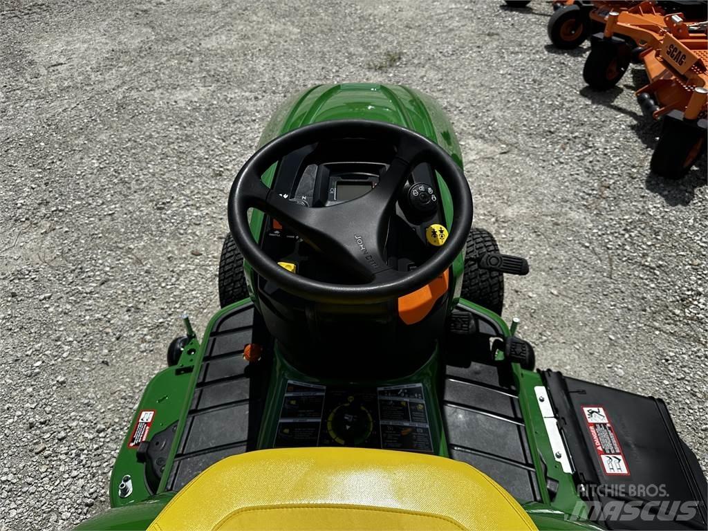 John Deere X584 Compacttrekkers