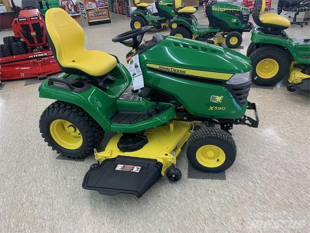 John Deere X590 Compacttrekkers