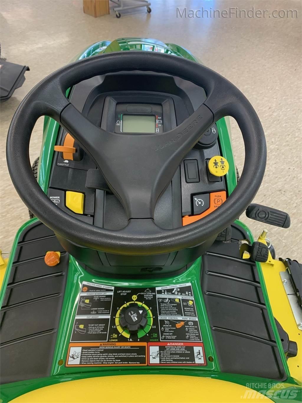 John Deere X590 Compacttrekkers