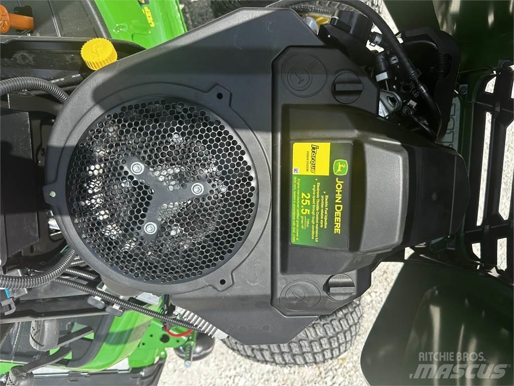 John Deere X590 Compacttrekkers