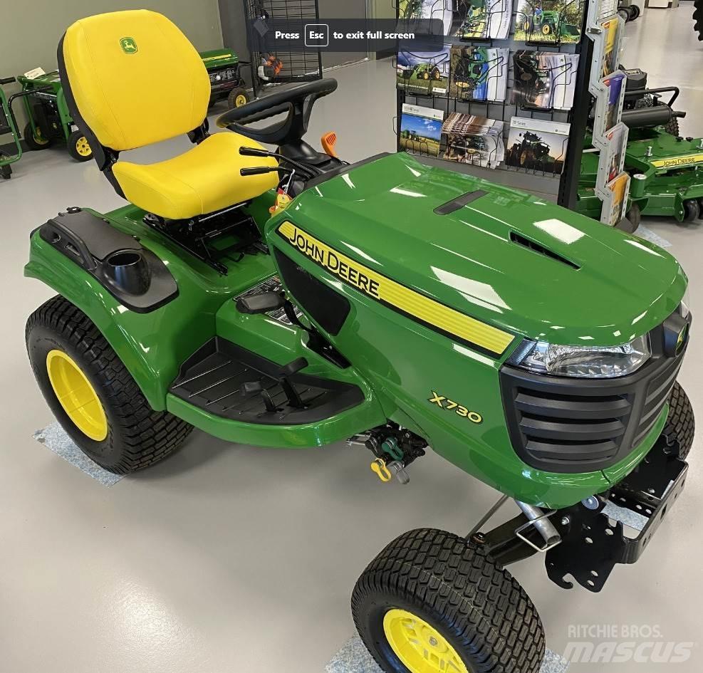 John Deere X730 Compacttrekkers