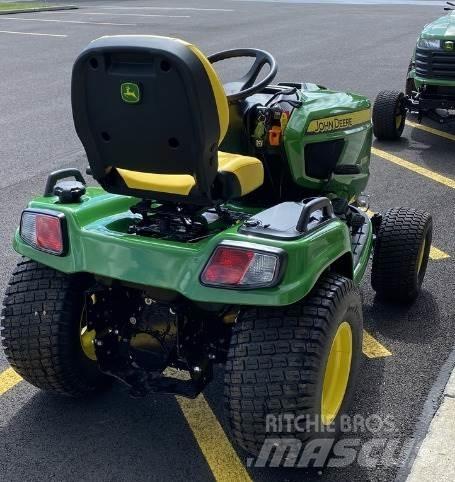 John Deere X730 Compacttrekkers
