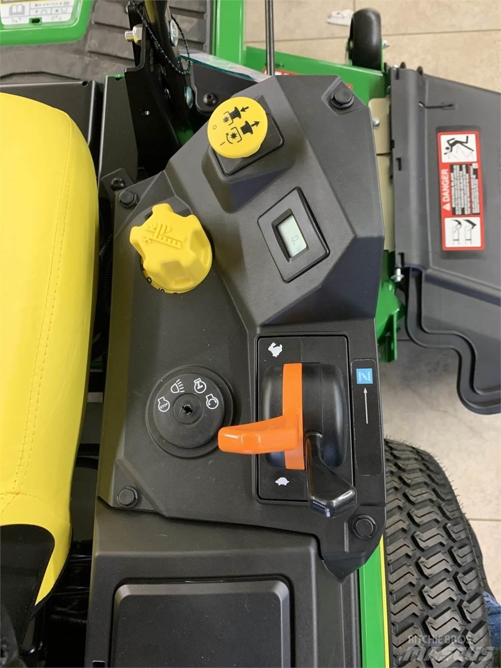 John Deere Z315E Zero-turn grasmaaiers