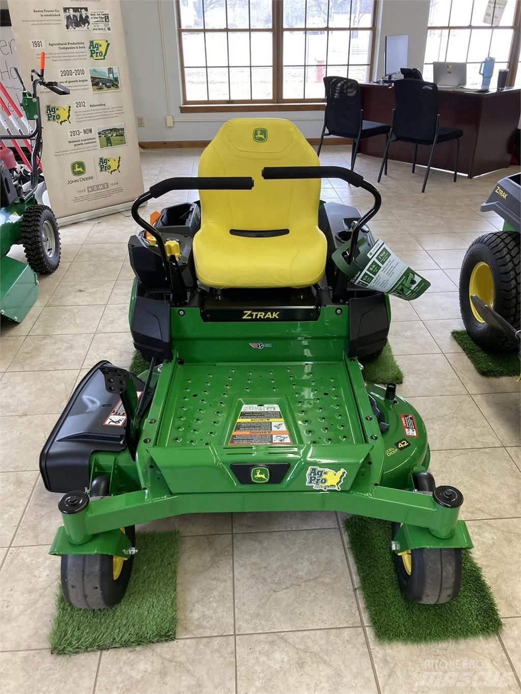 John Deere Z315E Zero-turn grasmaaiers