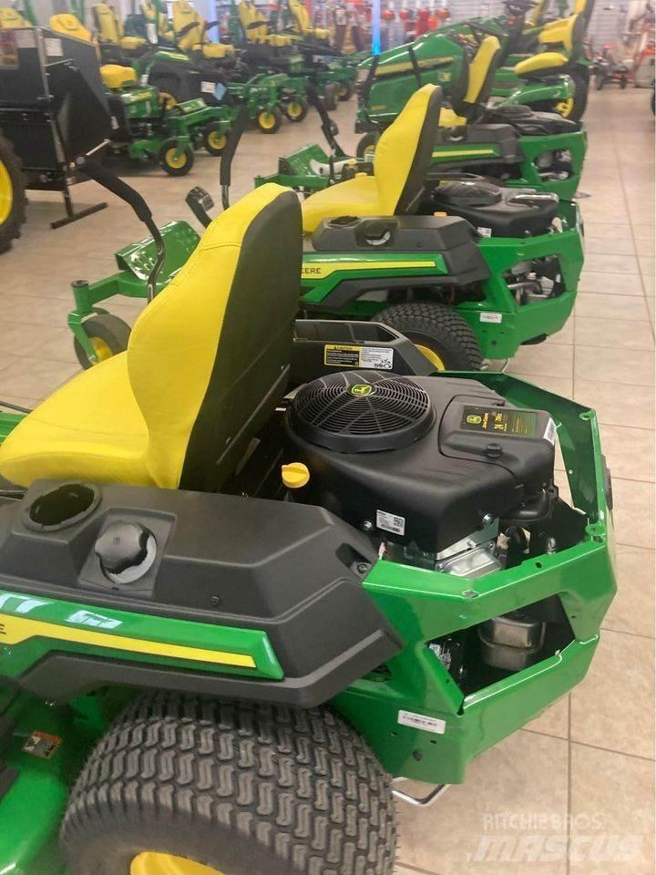 John Deere Z325E Zero-turn grasmaaiers