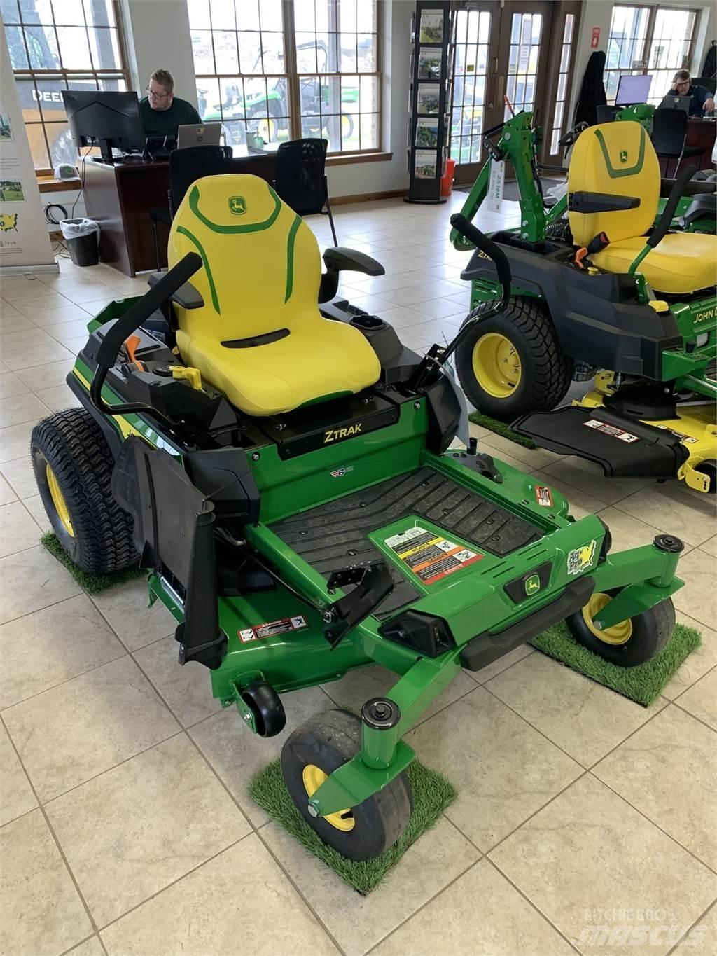 John Deere Z330R Zero-turn grasmaaiers