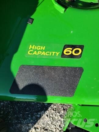 John Deere Z545R Zero-turn grasmaaiers