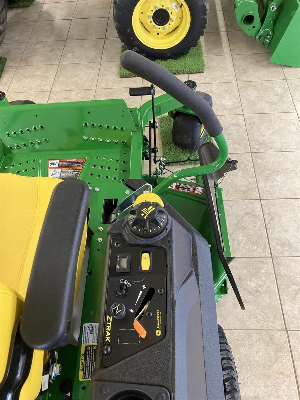 John Deere Z730M Zero-turn grasmaaiers
