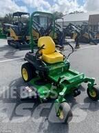 John Deere Z735E Zero-turn grasmaaiers
