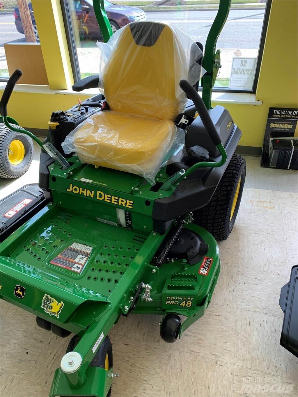 John Deere Z735M Zero-turn grasmaaiers