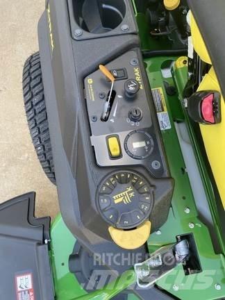 John Deere Z760R Zero-turn grasmaaiers