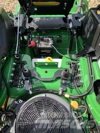 John Deere Z920M Zero-turn grasmaaiers