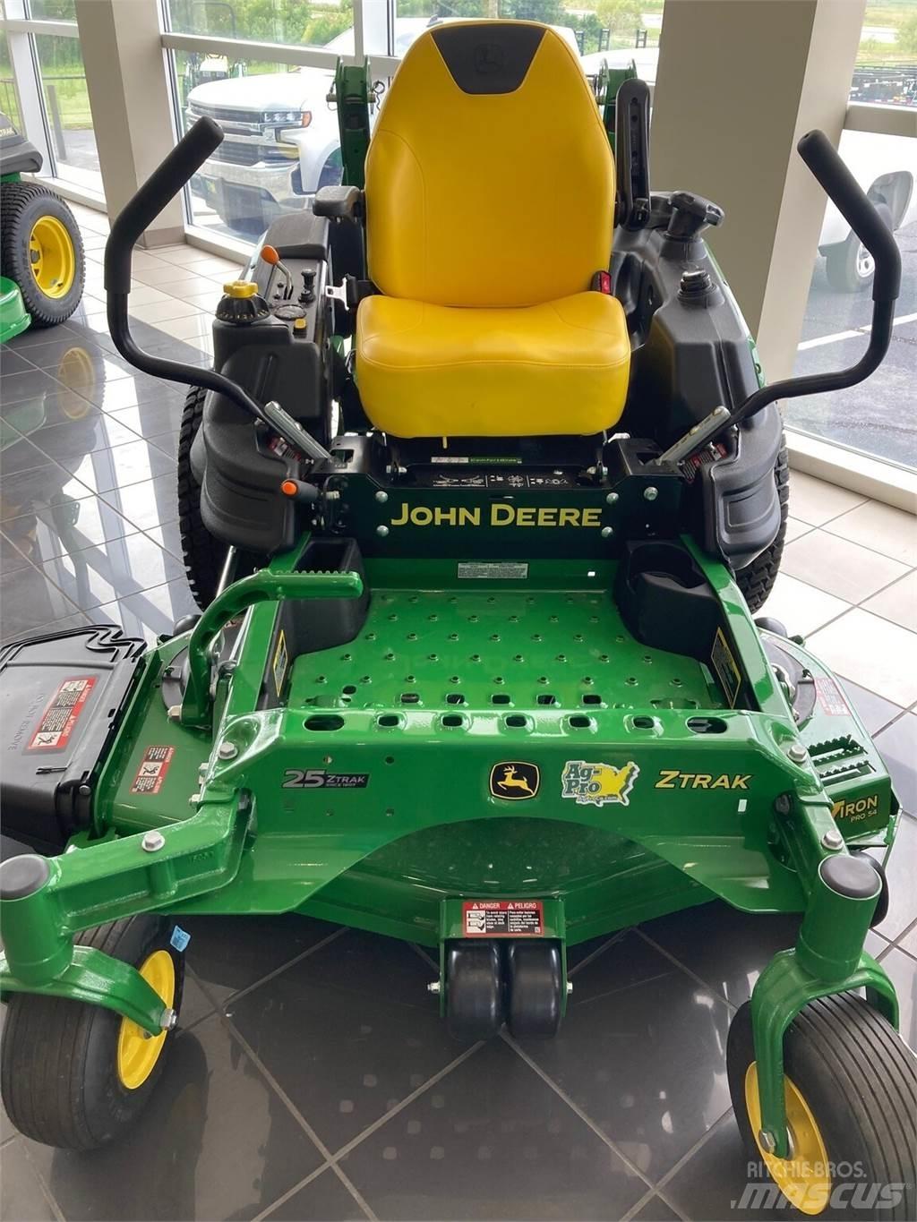 John Deere Z920M Zero-turn grasmaaiers