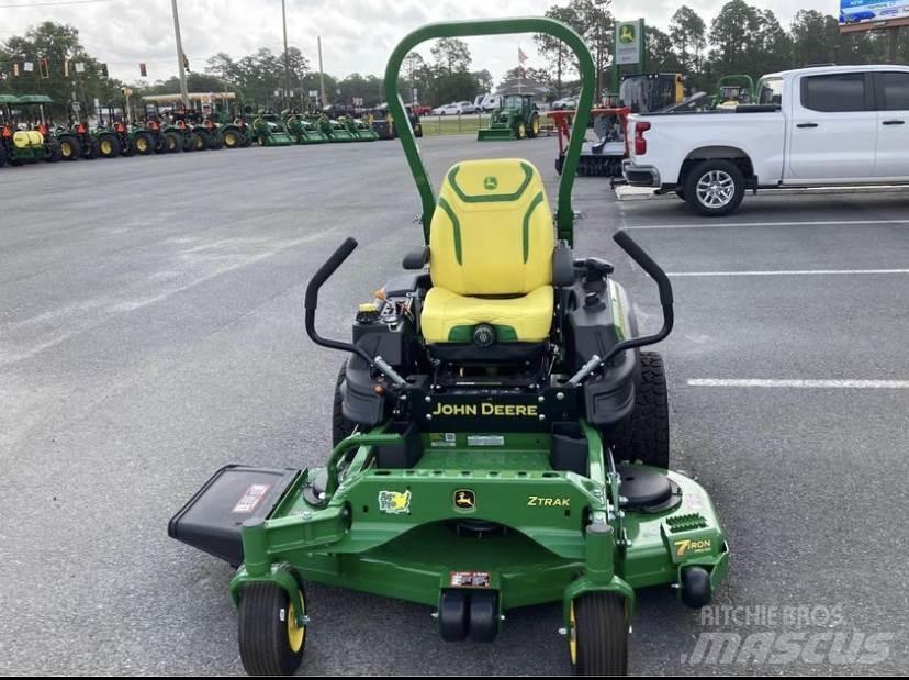 John Deere Z920M Zero-turn grasmaaiers