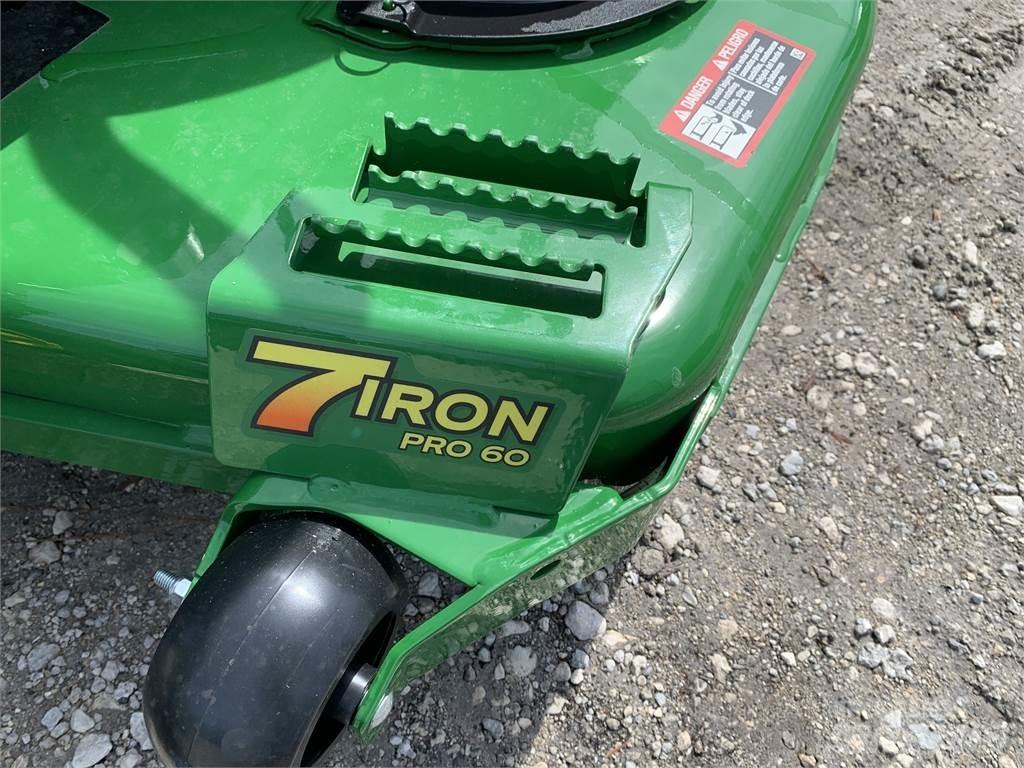 John Deere Z930M Zero-turn grasmaaiers