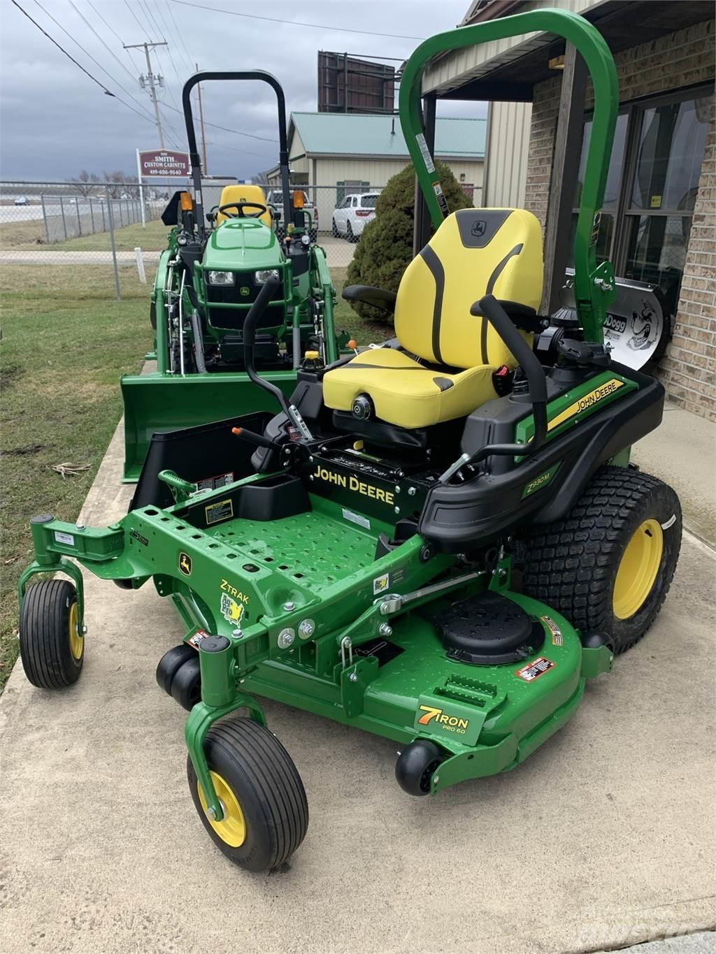 John Deere Z930M Zero-turn grasmaaiers
