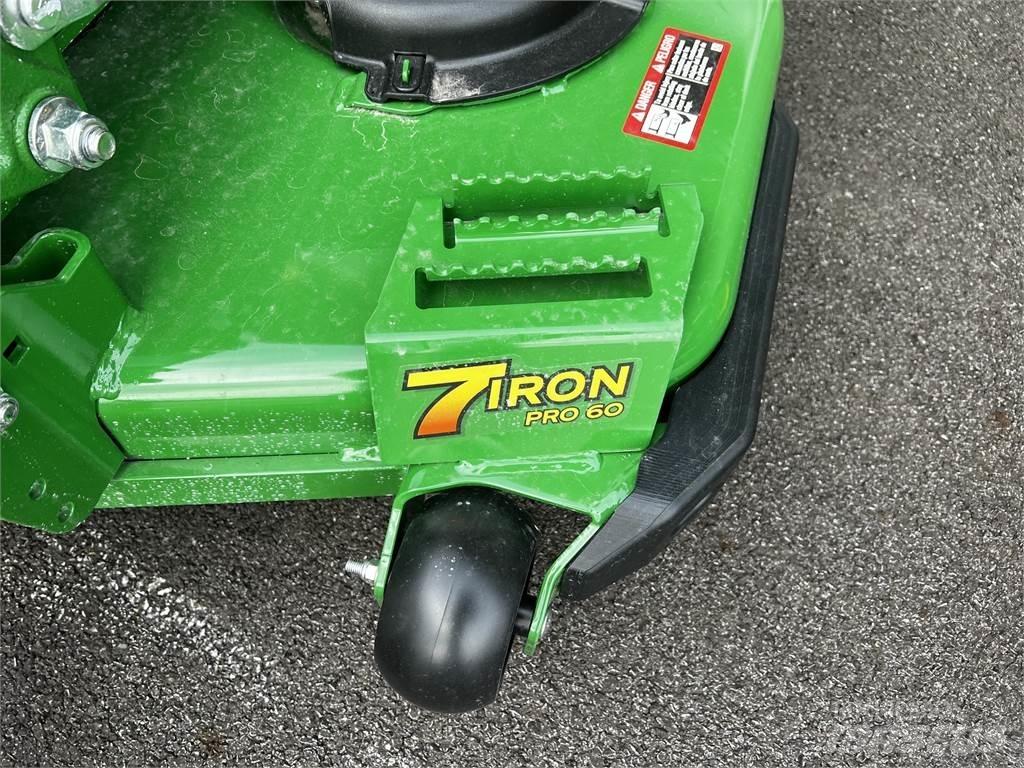 John Deere Z930M Zero-turn grasmaaiers