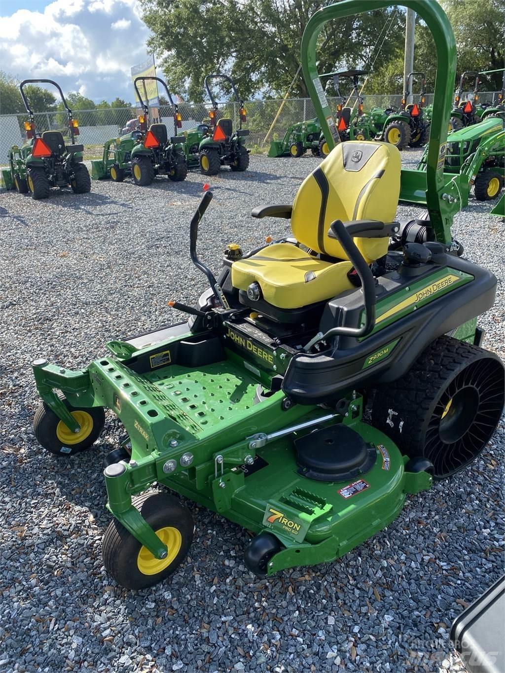 John Deere Z930M Zero-turn grasmaaiers
