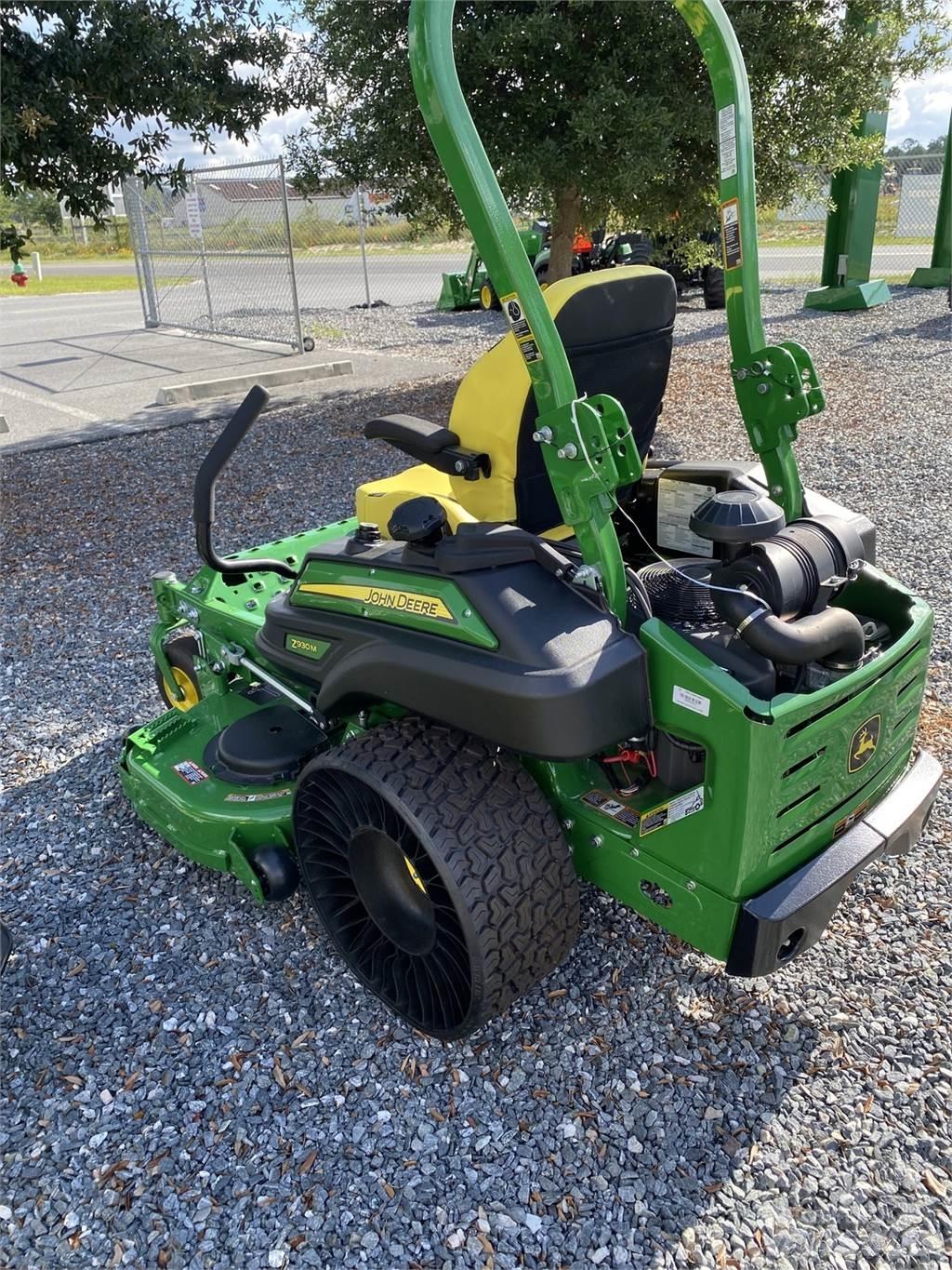 John Deere Z930M Zero-turn grasmaaiers