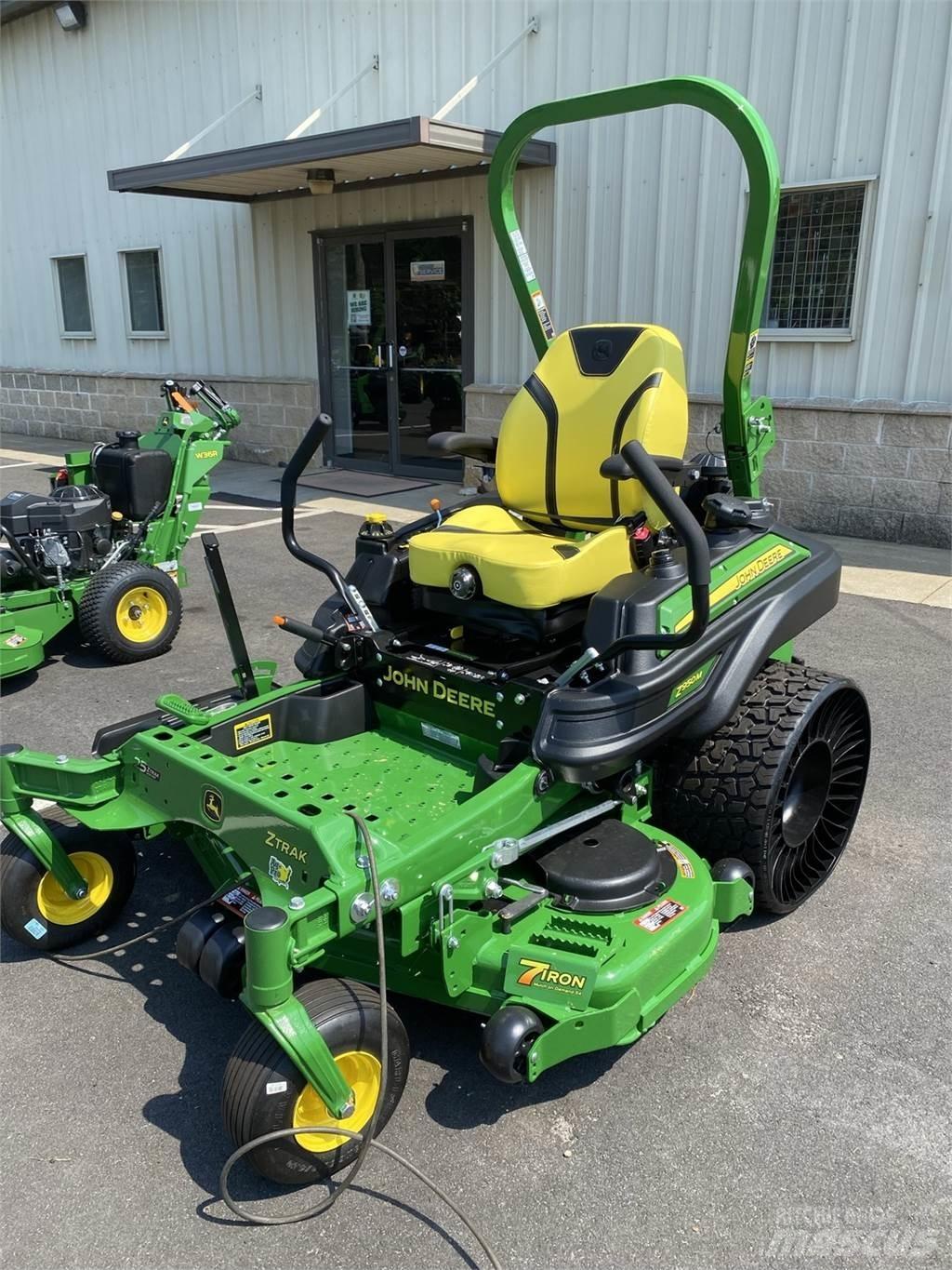 John Deere Z950M Zero-turn grasmaaiers