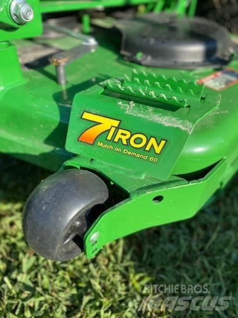 John Deere Z950M Zero-turn grasmaaiers