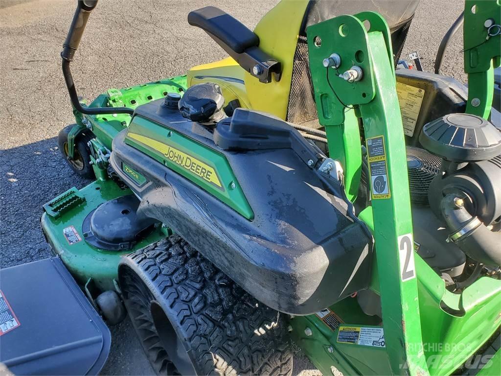 John Deere Z950R Zero-turn grasmaaiers