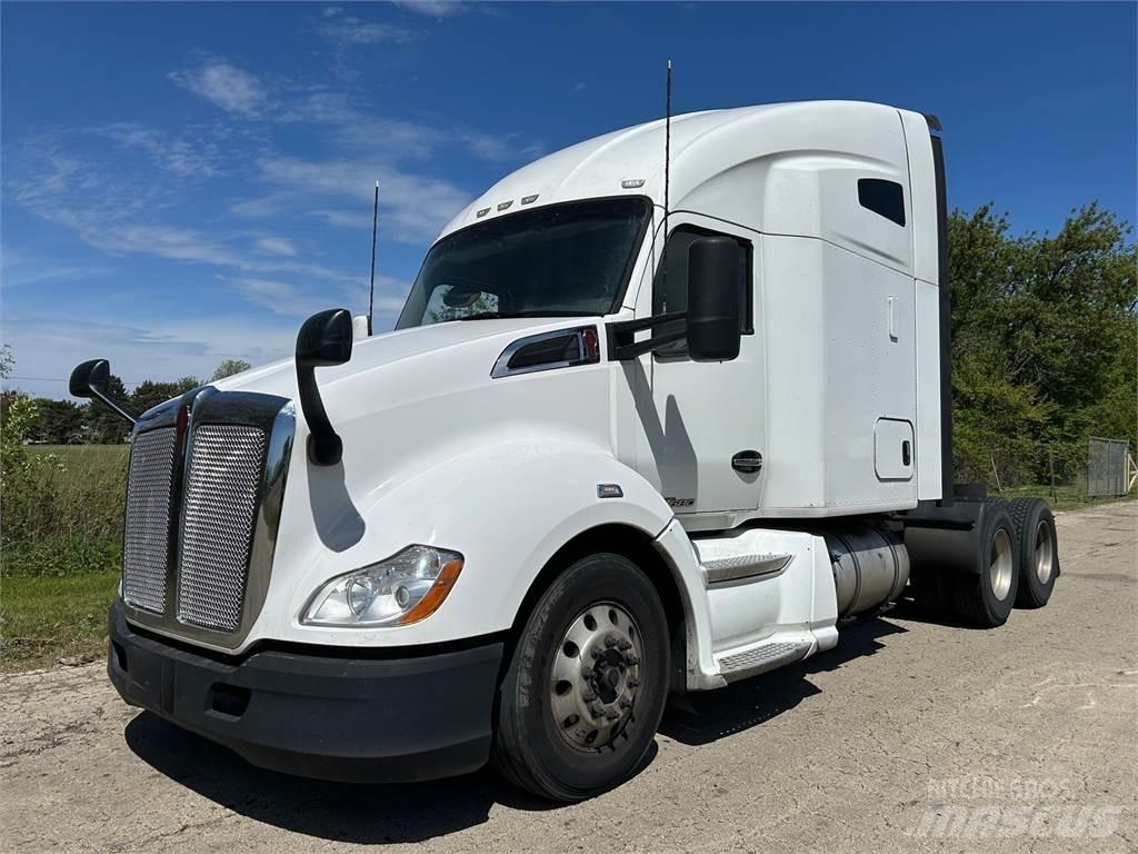 Kenworth T680 Trekkers