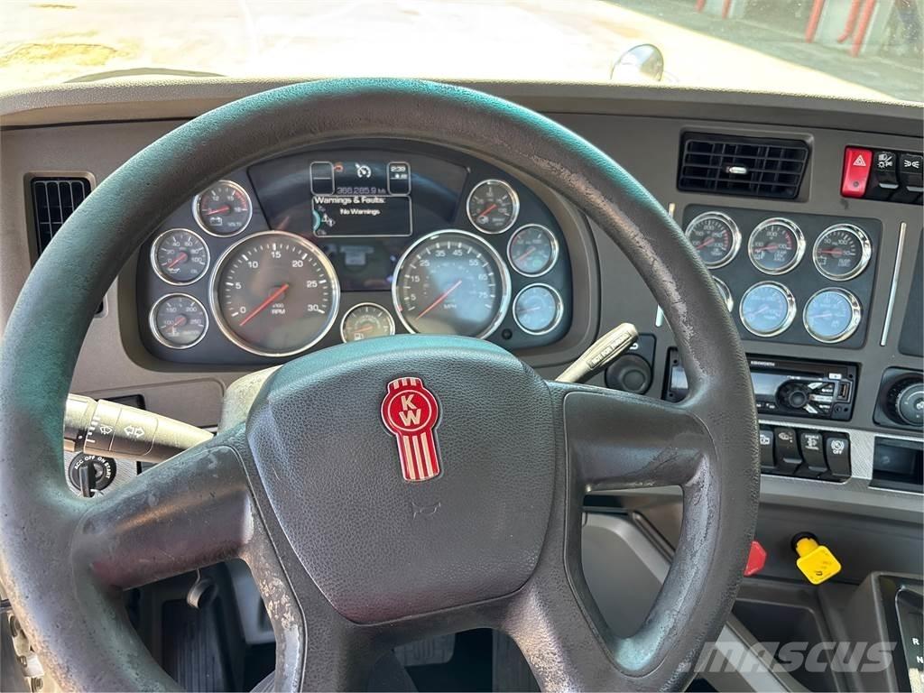 Kenworth T680 Trekkers