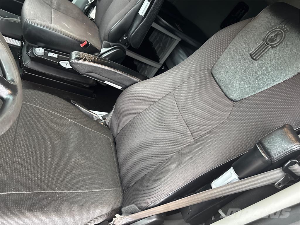 Kenworth T680 Trekkers