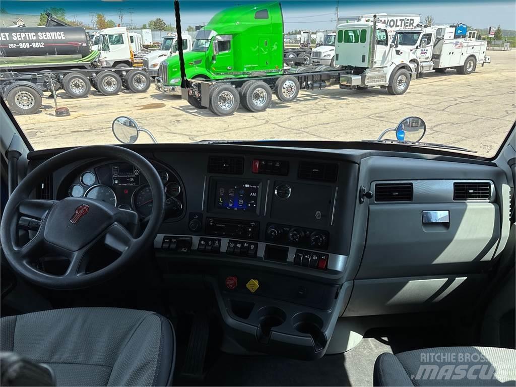 Kenworth T880 Trekkers