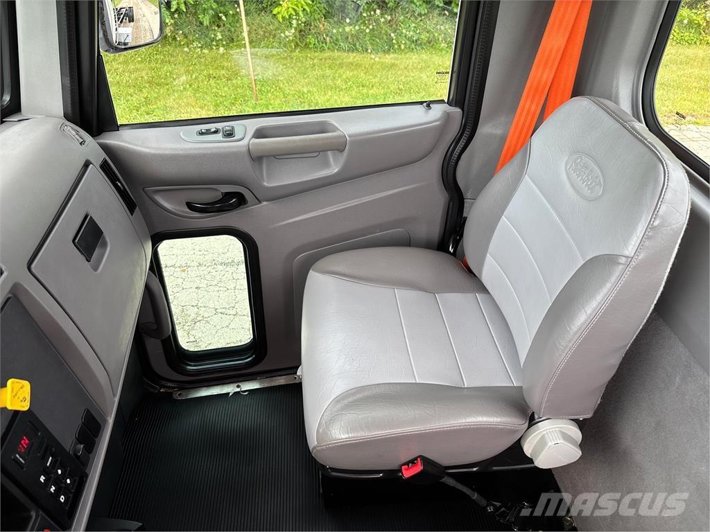 Peterbilt 337 Anders