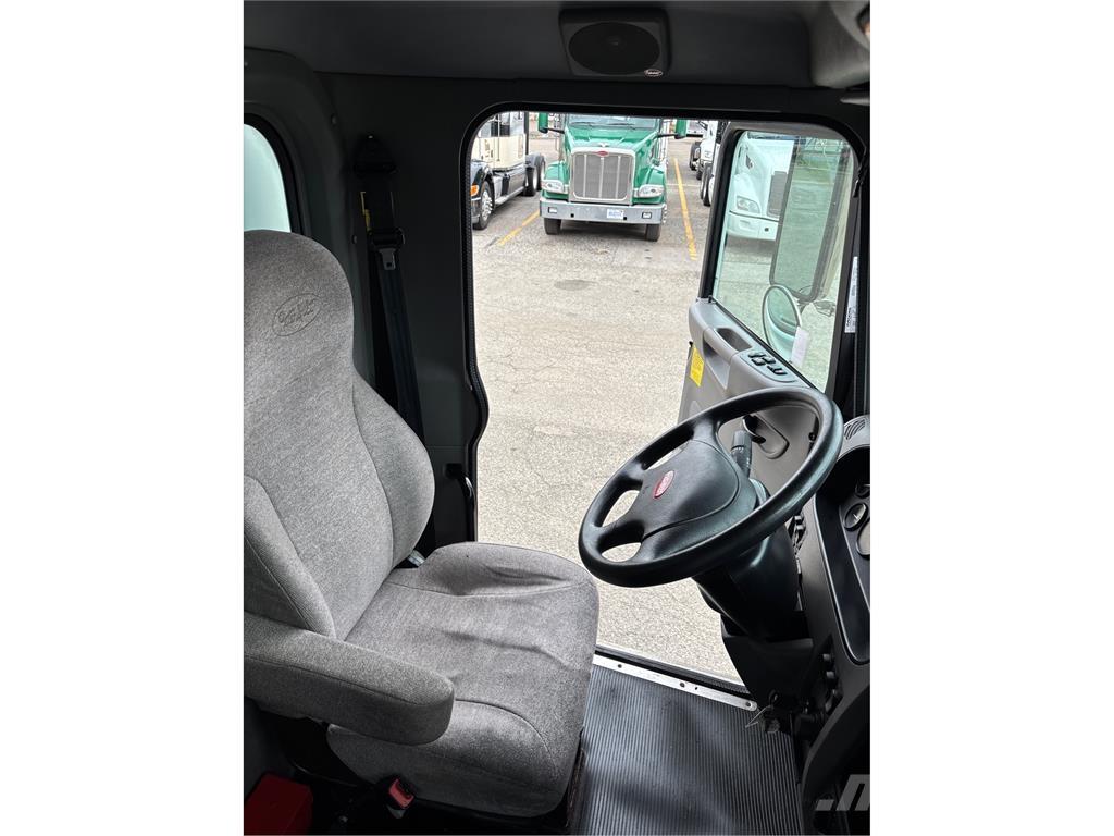 Peterbilt 337 Anders