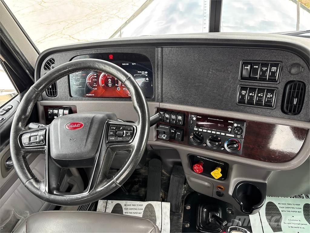 Peterbilt 389 Anders