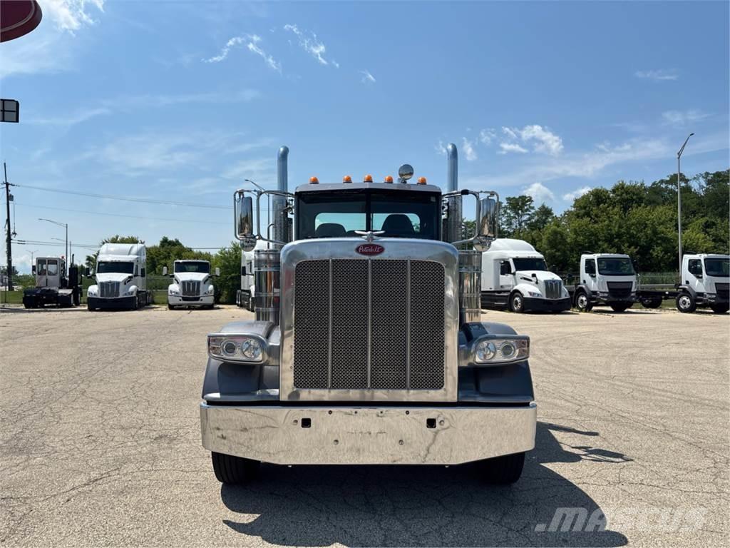Peterbilt 389 Anders