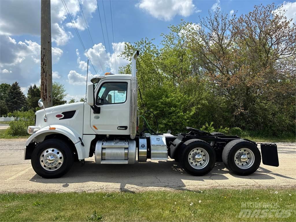 Peterbilt 567 Trekkers