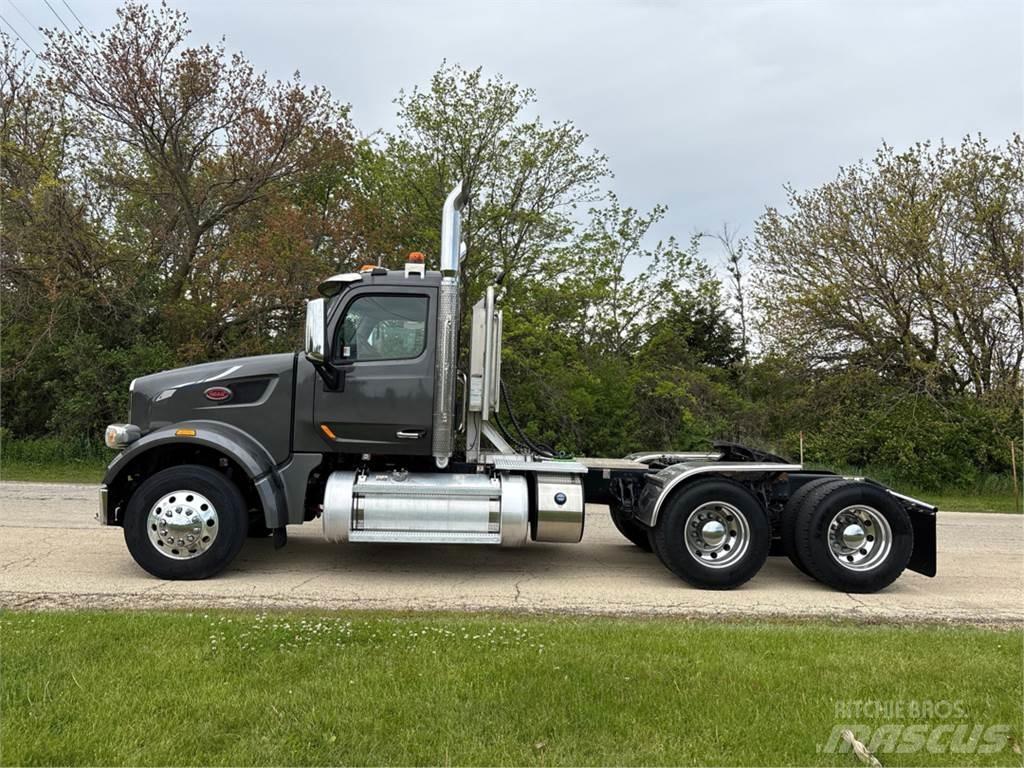 Peterbilt 567 Trekkers