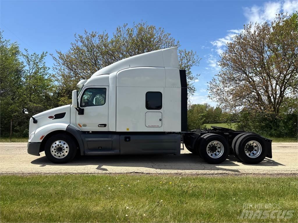 Peterbilt 579 Trekkers