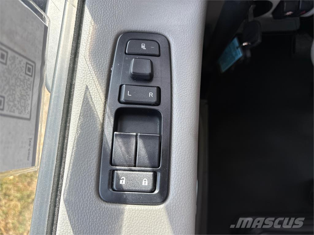 Peterbilt 579 Trekkers