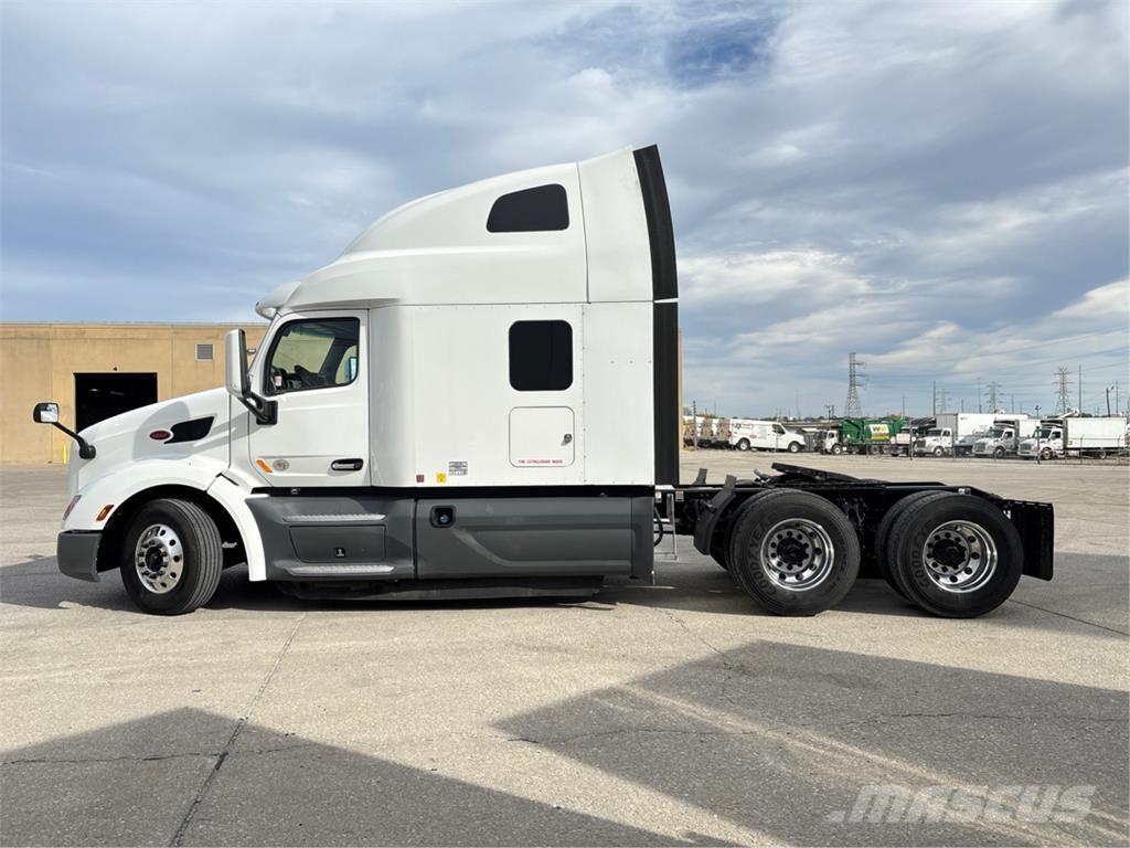 Peterbilt 579 Trekkers